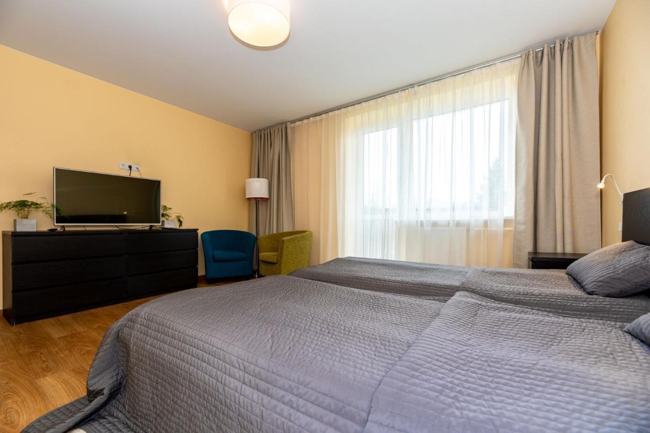 Hotel Poilsio Namai "Vyturys" Palanga Exterior foto